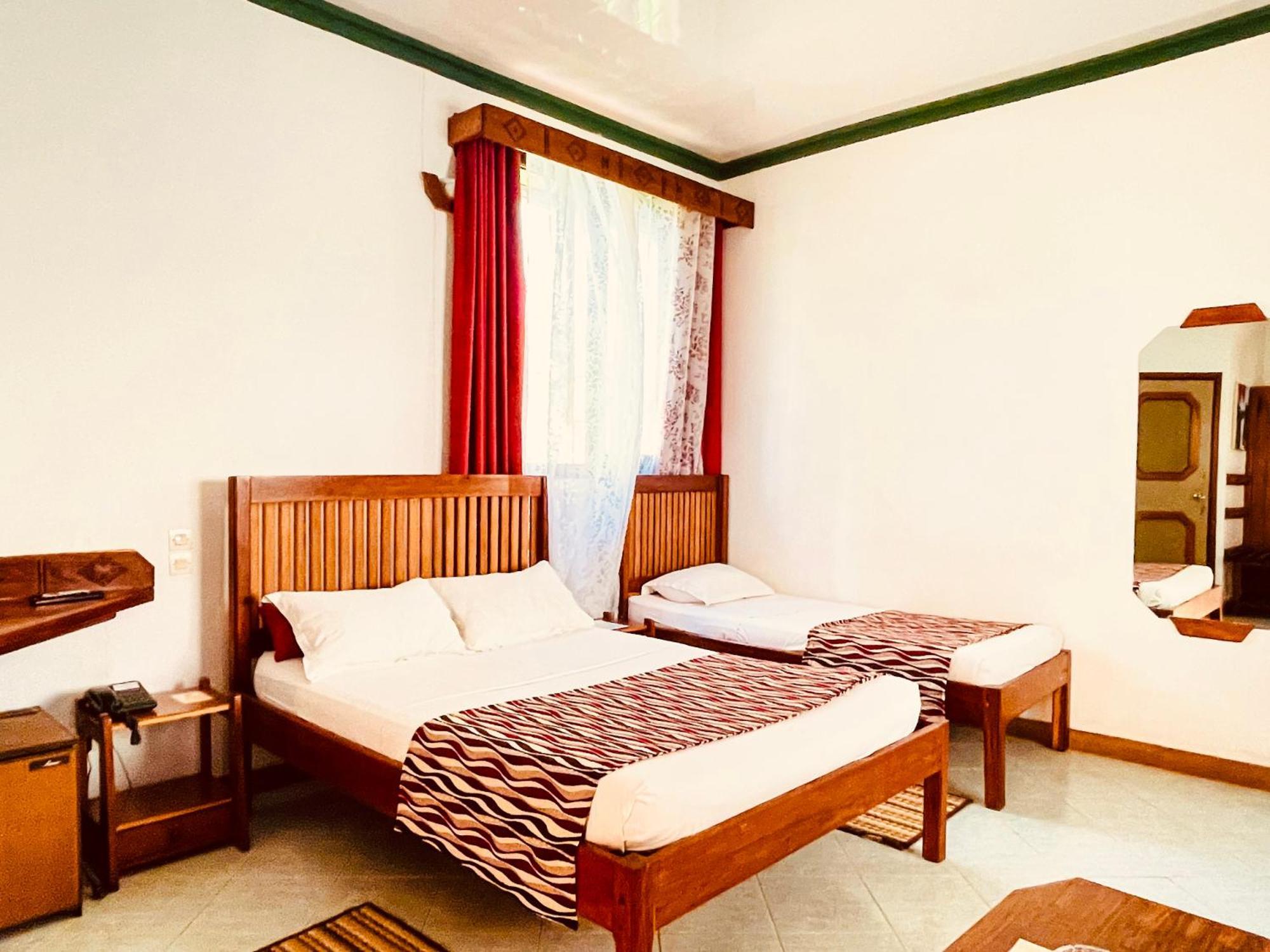 Le Nouvel Eden Toliara Exterior foto
